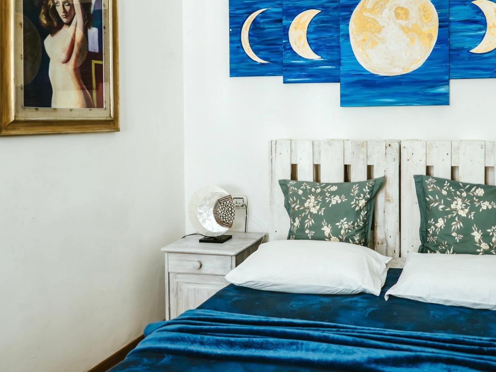 The Smallest Hostel Of Флоренция Экстерьер фото