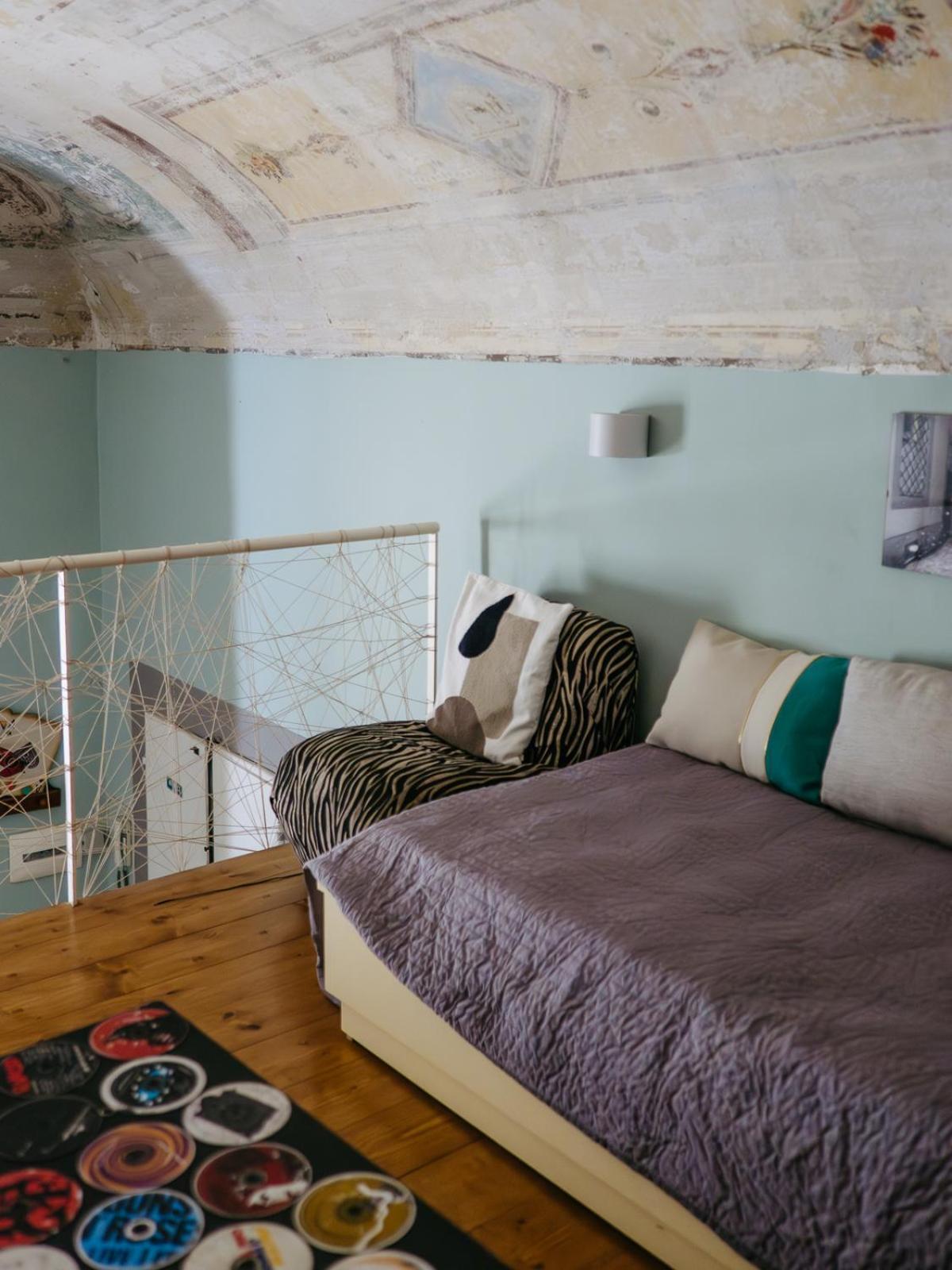 The Smallest Hostel Of Флоренция Экстерьер фото